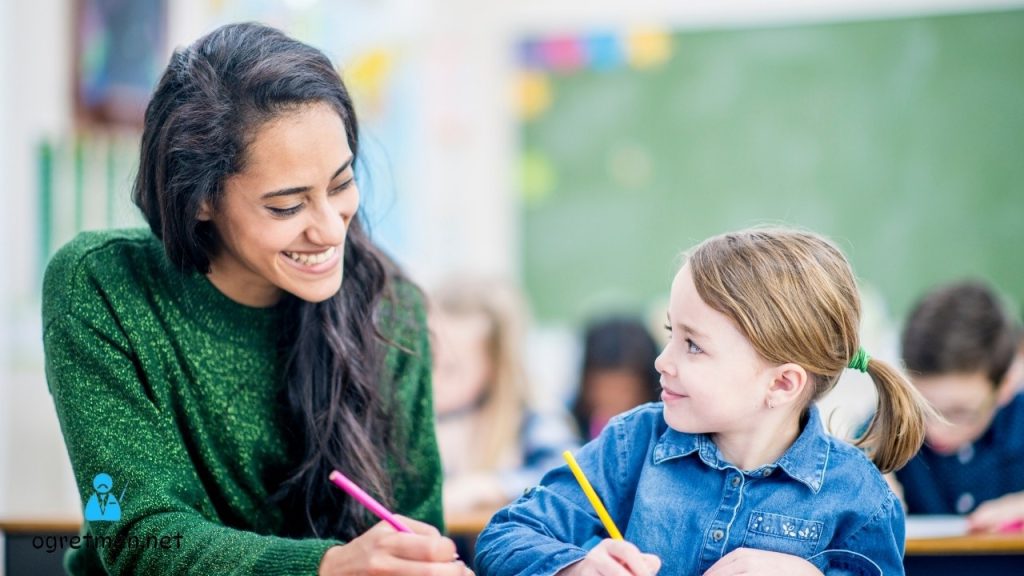 Ogretmenlerin-Emekli-Ikramiyesi-Nasil-Hesaplanir-1-1024x576 Öğretmenlerin Emekli İkramiyesi Nasıl Hesaplanır?